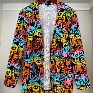 ❤️😱 hurry up!  suits ! Low price are available. Last one left